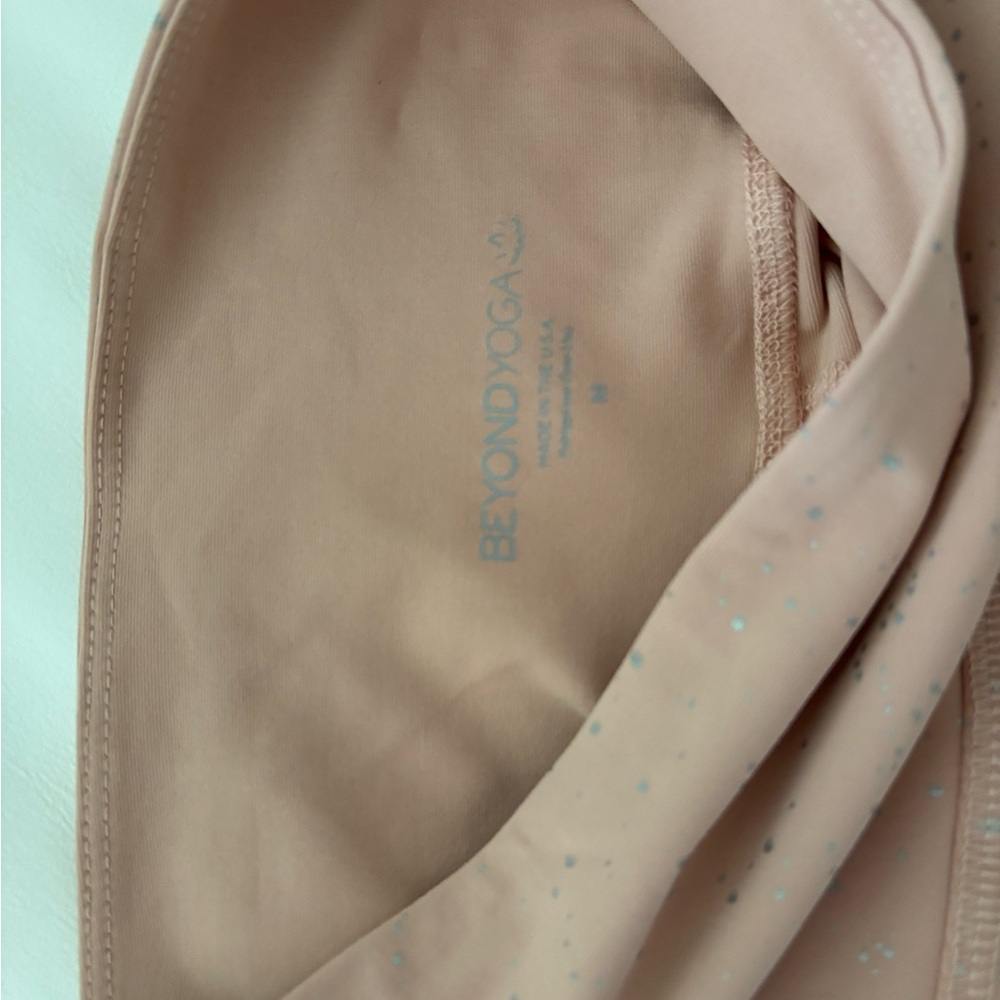 Beyond Yoga Blush Pink Leggings